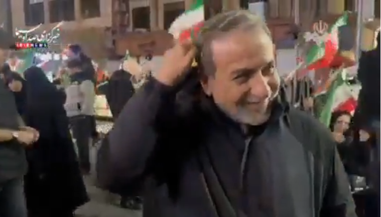 VIDEO Iranski vrh na ulicama dok traju napadi