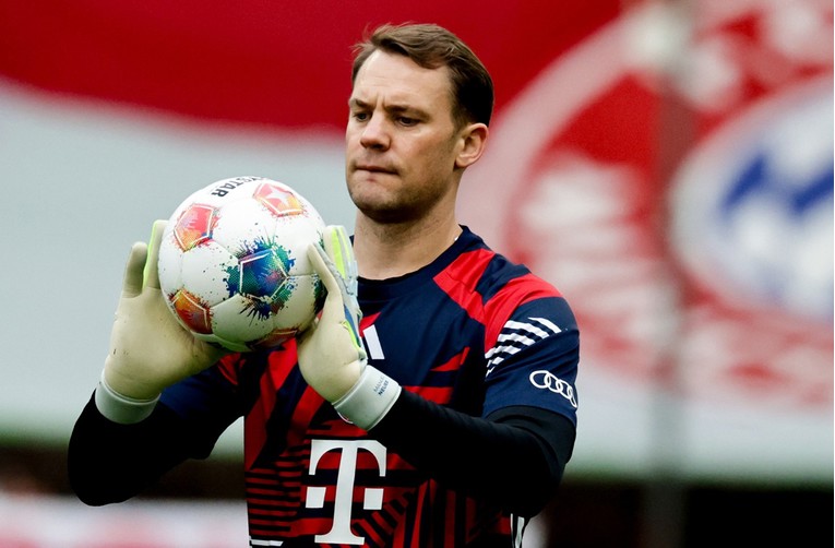 U 15 godina bio je prvak Bundeslige 13 puta. Bayern produžio ugovor svom kapetanu