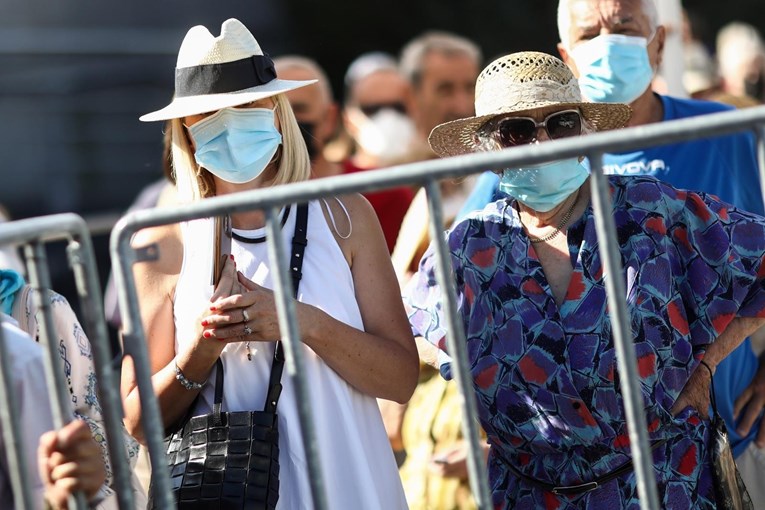 Francuski epidemiolog: Tijekom pandemije AIDS-a, znanstvenici su rekli nosite kondome