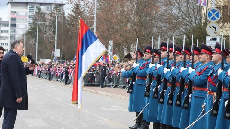 Srbija tražila prelet vojnog helikoptera na Dan Republike Srpske, BiH odbila