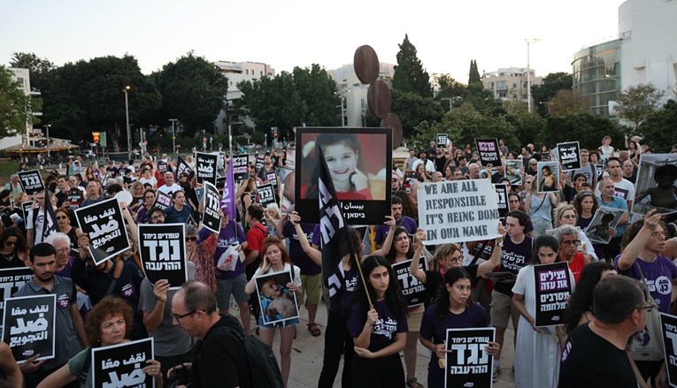 Tisuće prosvjednika u Izraelu tražile sporazum o oslobađanju talaca