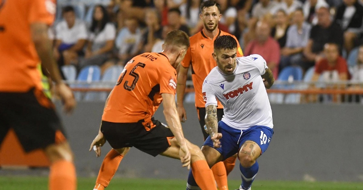 ŠIBENIK - HAJDUK 1:1 Hajduk primio gol u 97. minuti. Zabio mu njegov igrač