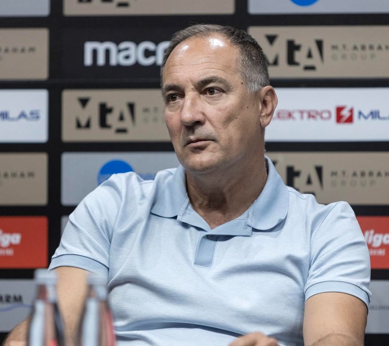 Štimac pozirao u jakni s obilježjima Herceg Bosne i poklonom na kojem je pisalo ZDS