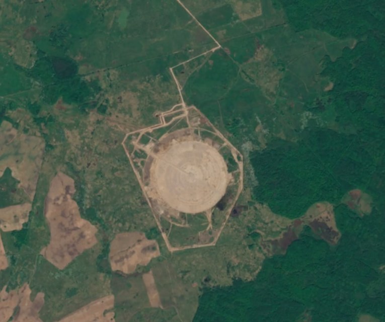 Što Rusija gradi u Kalinjingradu? Otkrivene goleme antene za prisluškivanje