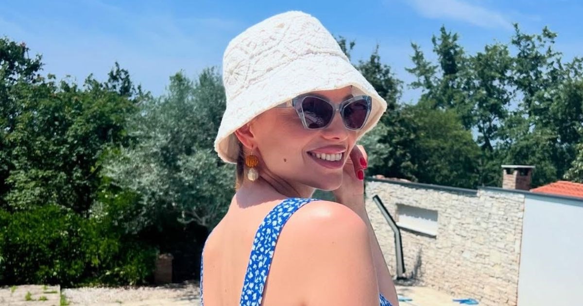 Lejla Filipović odmara se u mirnom selu na Hvaru, objavila je fotografiju uz bazen