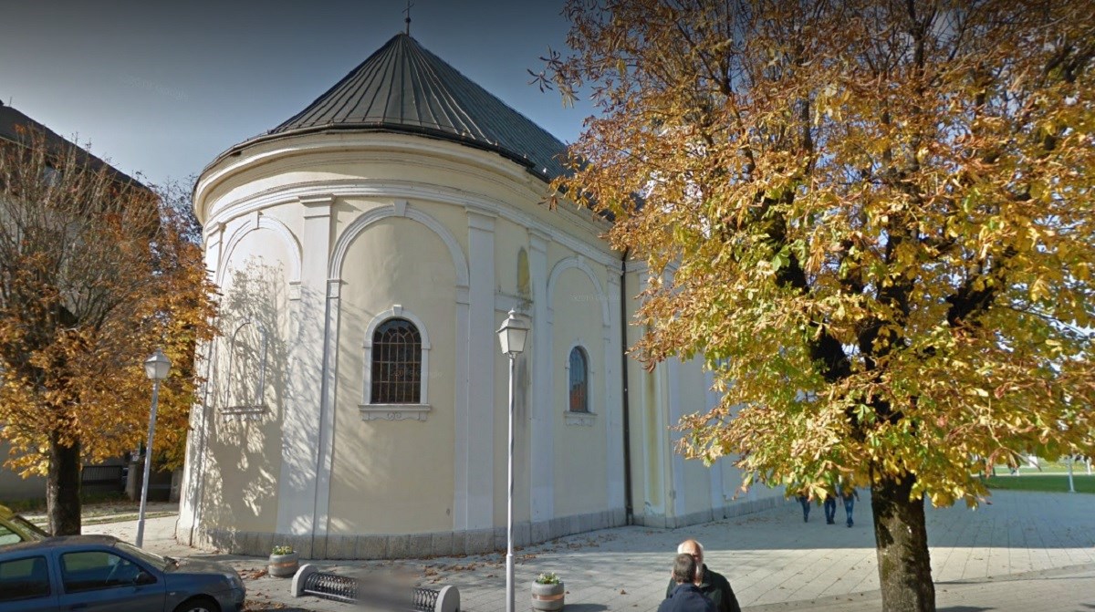 Zaražena časna u Ogulinu, svi koji su bili na misi moraju se javiti doktoru