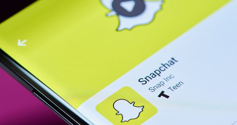 Ljudi masovno brišu Snapchat sa svojih mobitela, razlog je bizaran