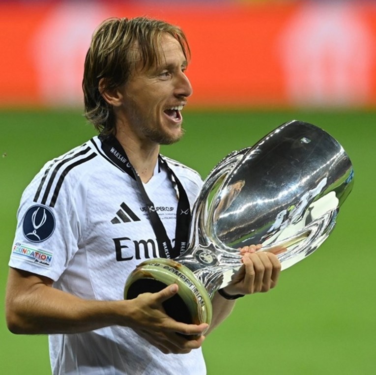 Modrić odlazi kao najtrofejniji igrač Reala u povijesti