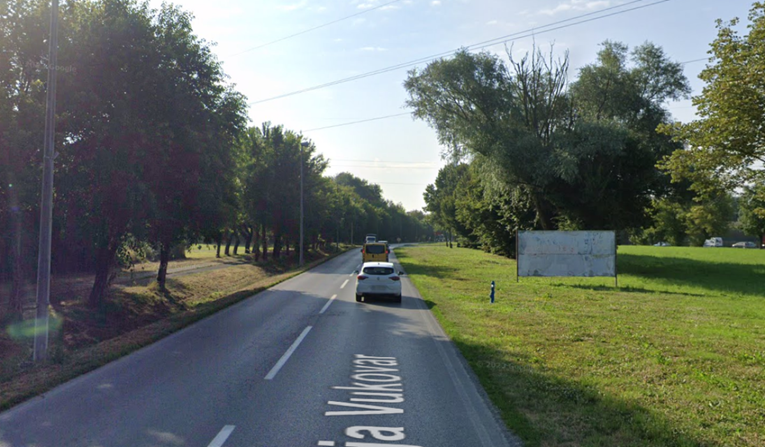 Dvoje mrtvih u prometnoj u Kutini. Imali su 23 i 27 godina