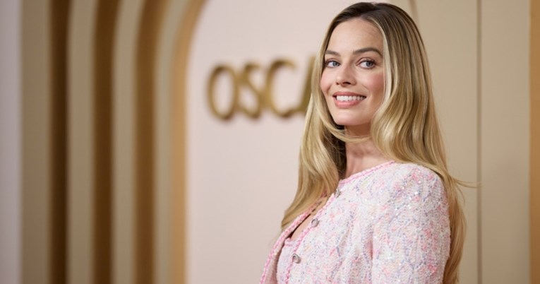Margot Robbie o Love Islandu: "Pisala bih diplomski o muškom egu tamo"