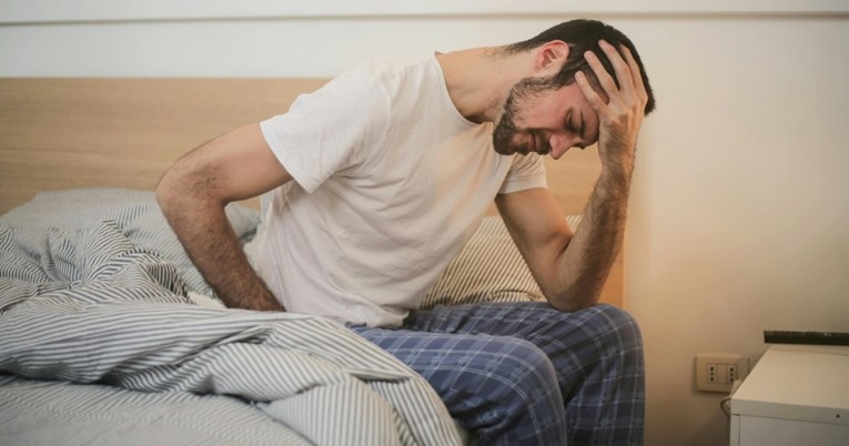 Ne ignorirajte ovih 6 simptoma: Možda trebate na pregled kod reumatologa