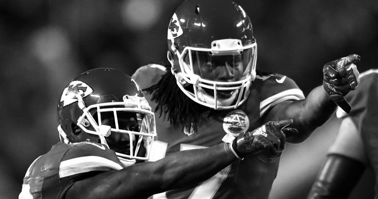 Bivšem NFL-ovcu (31) prije četiri godine poginula djevojka. Sad je on preminuo