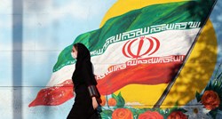 BBC: Broj umrlih od covida u Iranu tri puta je veći od službenog