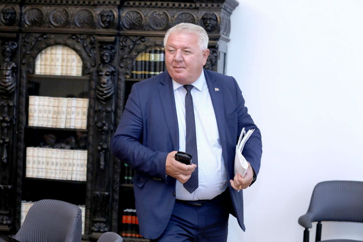 Đakića će HVIDRA danas smijeniti? Evo što o tome kaže Đakić