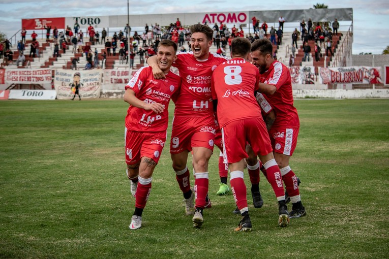 Monza se na dramatično i ekspresno vratila u Serie A