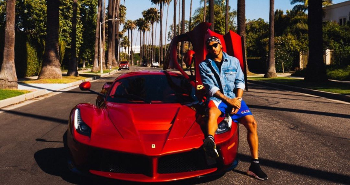 Lewis Hamilton se pohvalio isklesanim tijelom: Moram još masti sagorjeti