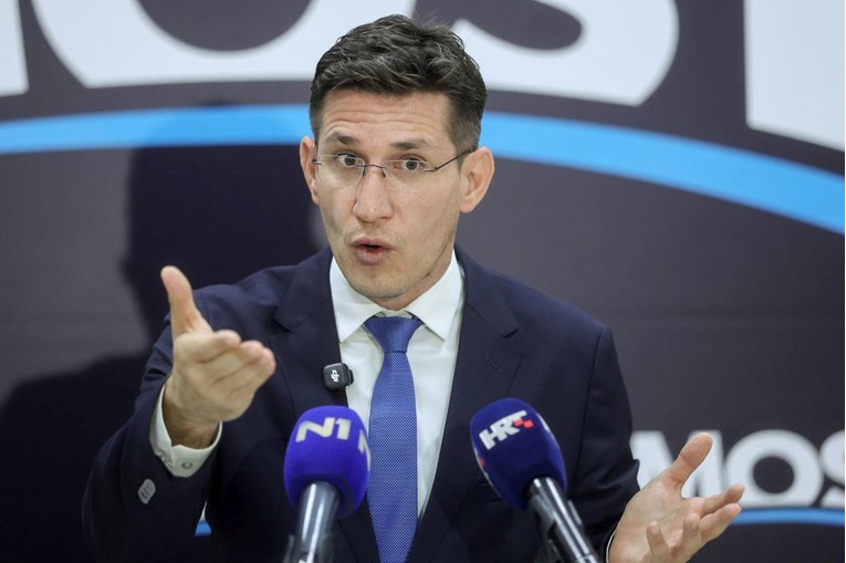 Troskot: Kamo ide otpad iz Gospića?
