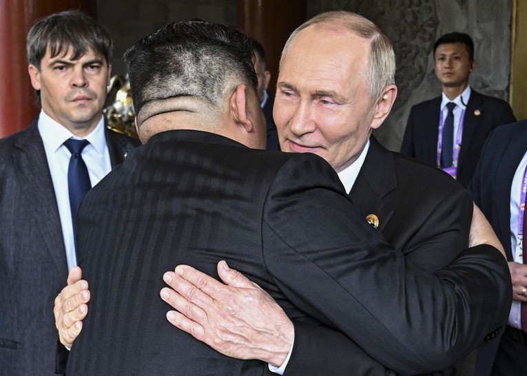 Jačaju veze Rusije i Sjeverne Koreje. Uskoro će biti dovršen i most