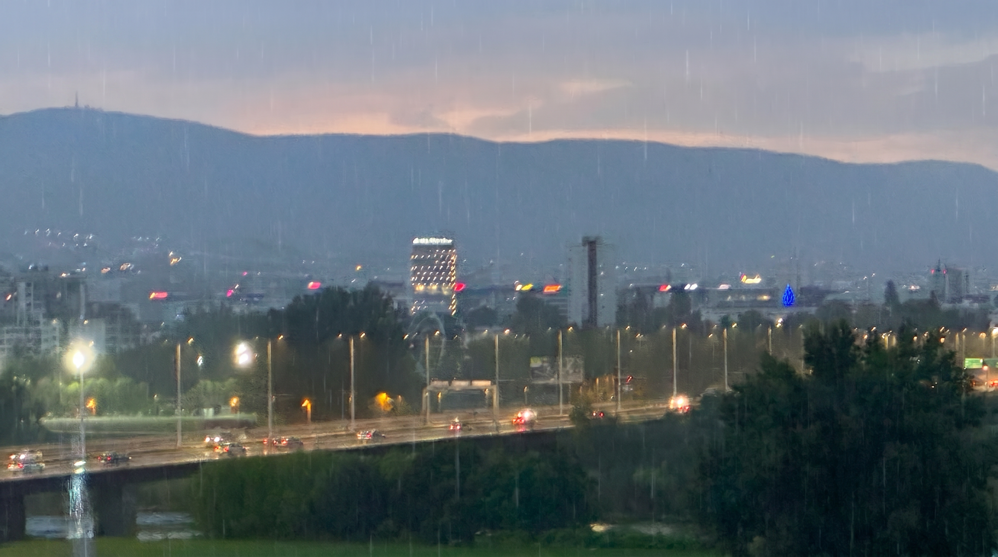 Nevrijeme stiglo u Zagreb
