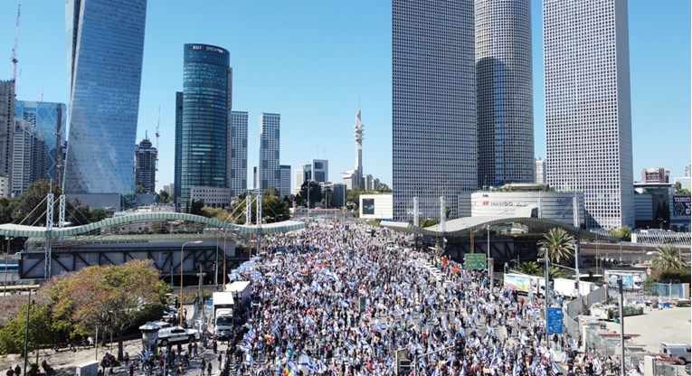 Tisuće Izraelaca ponovno prosvjedovale protiv kontroverznog zakona