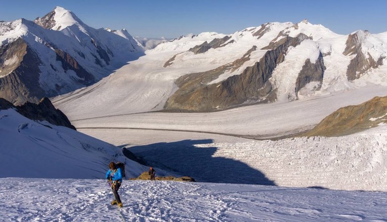 Gromade leda pale na planinare u švicarskim Alpama, poginulo dvoje ljudi