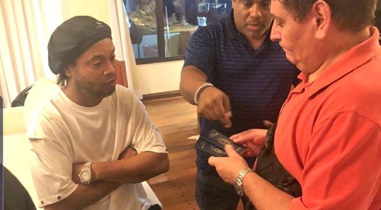 Ronaldinho uhićen u Paragvaju. Ušao je u zemlju s krivotvorenom putovnicom