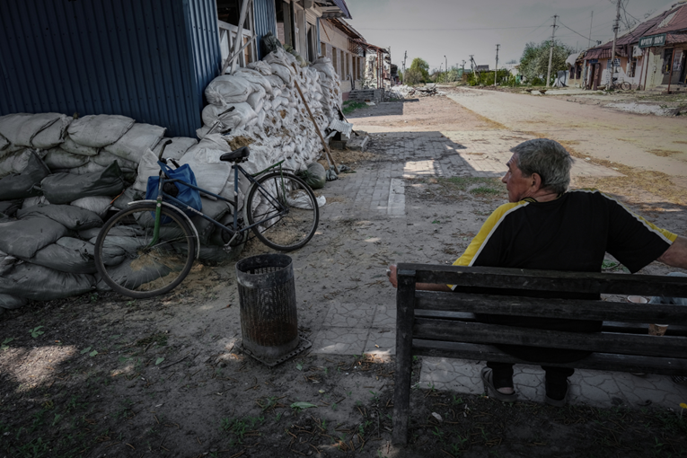 Ukrajinci pobjegli pred ruskom okupacijom. Rusi u njihove kuće useljavaju Indijce