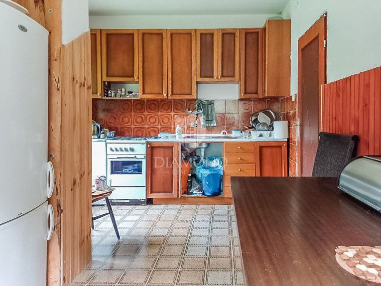 U centru Splita prodaje se kućica od 12 m² s dozvolom za nadogradnju