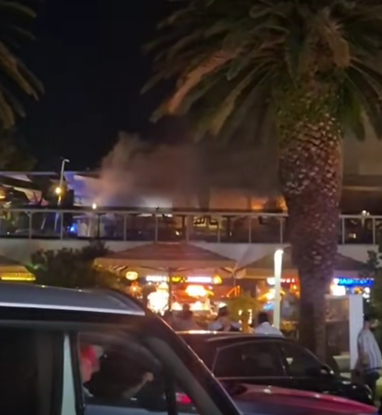 VIDEO Gorio restoran na splitskoj rivi