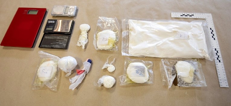 U Dubrovniku palo 12 dilera, švercali su veće količine kokaina i amfetamina