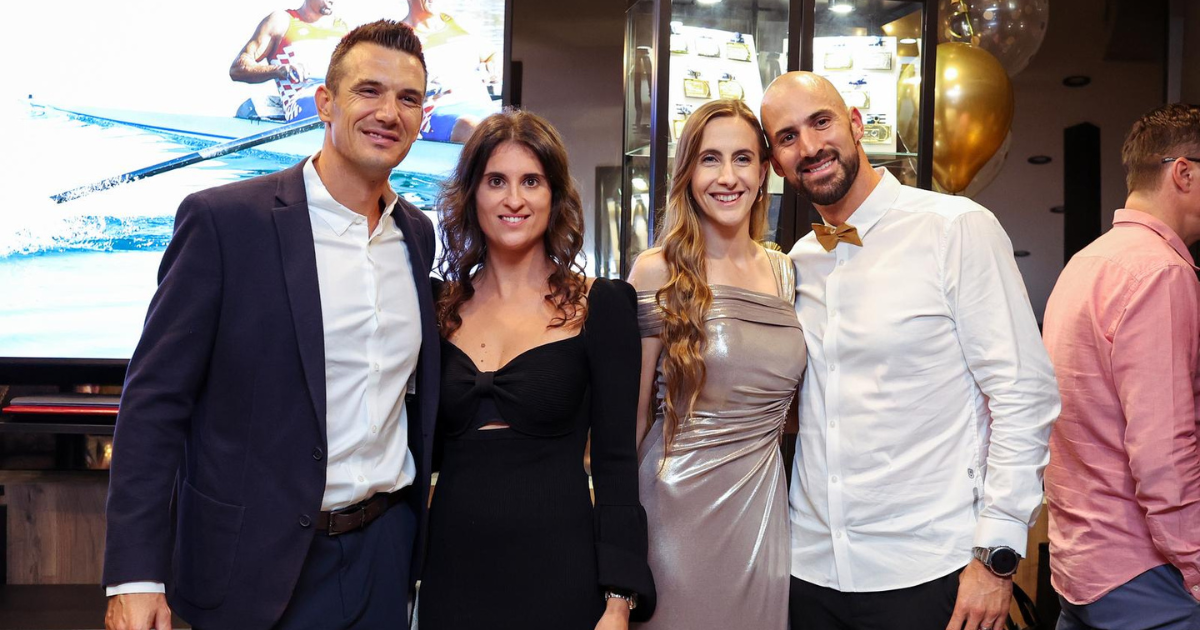 Braća Sinković privukla pažnju na modnoj reviji u Zagrebu, pozirali su sa suprugama