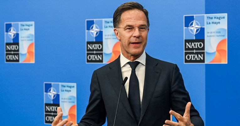 Šef NATO-a: Amerika je predana NATO-u