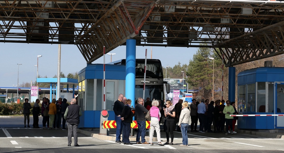 HAK: Nema čekanja na graničnim prijelazima za Hrvate koji se vraćaju kući