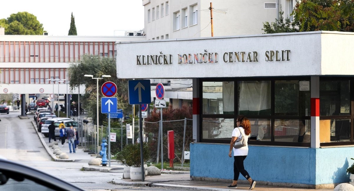 Muškarac kojeg je u Imotskom izbo susjed je na intenzivnoj, u teškom je stanju