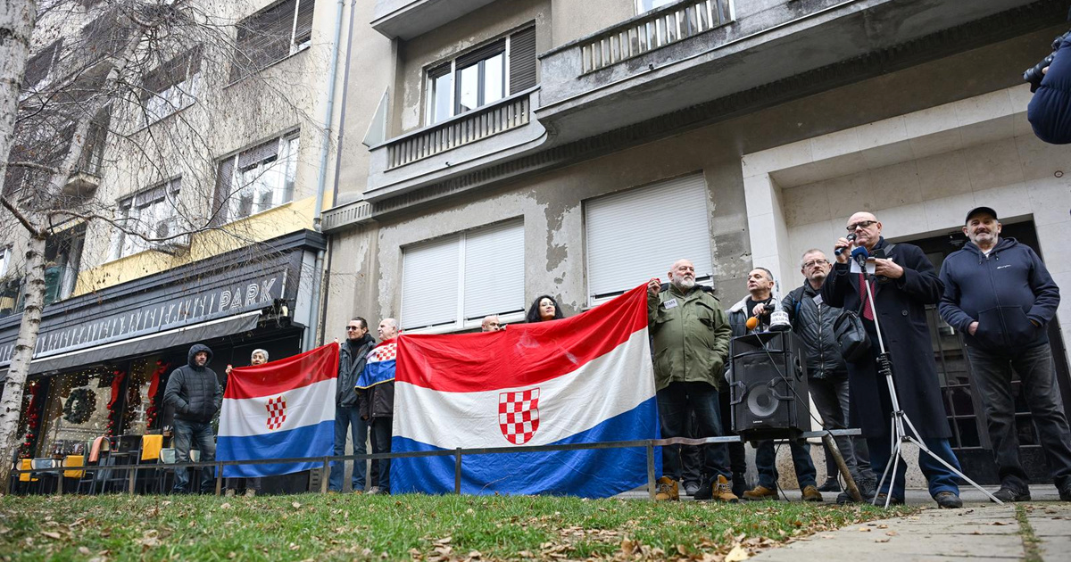 Utemeljitelji HDZ-a: Prosvjedi pred domovima političara su neprihvatljivi