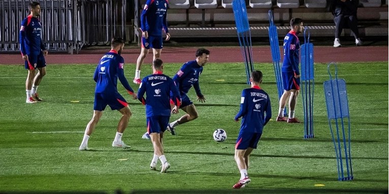 Perišić se vratio na Poljud u dresu Hrvatske. Oglasio se na engleskom