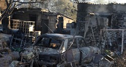 FOTO Velika galerija: Izgorjeli auti, dvadesetak kuća, još se ni ne zna cijela šteta