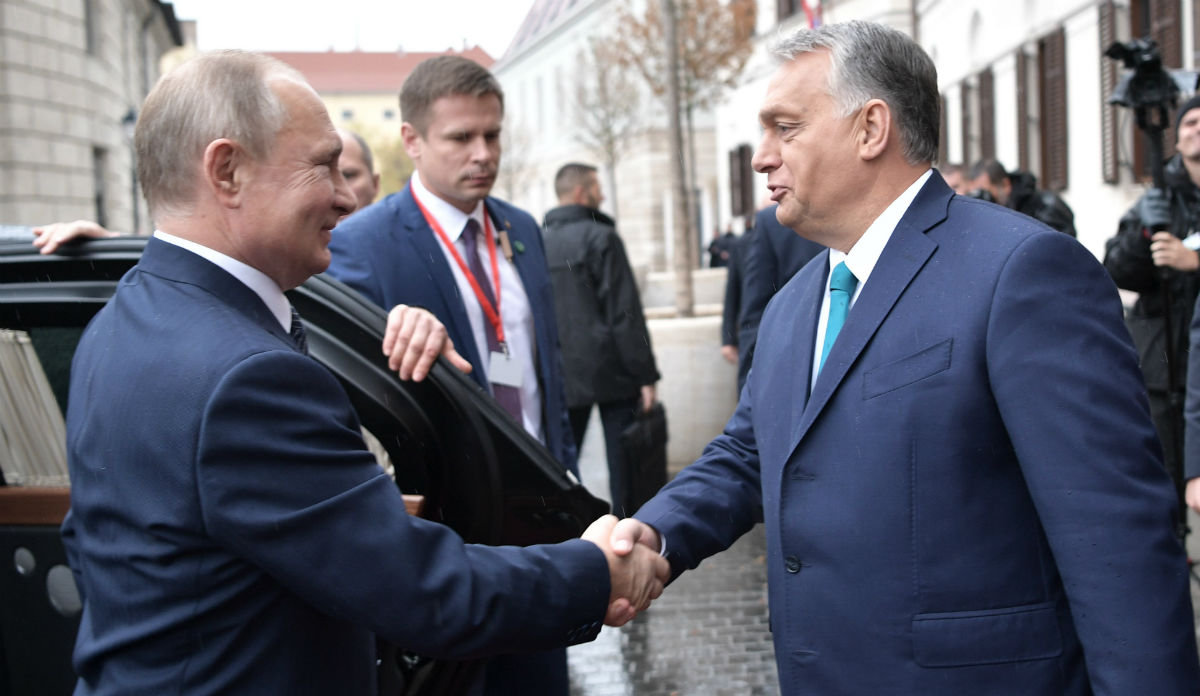 Putin doputovao u Mađarsku u posjet savezniku Orbanu