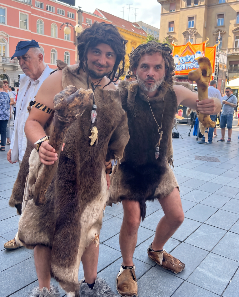 VIDEO Ovog vikenda na zagrebačkoj špici sreli smo dva - neandertalca