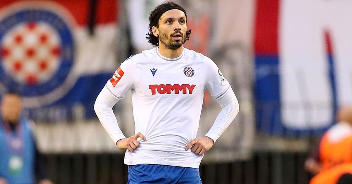 Pajač sudio korner za Hajduk. Krovinović priznao da je ipak on zadnji dirao loptu