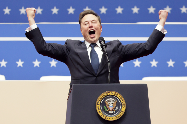 Elon Musk postao prvi bilijunaš ikad. Pokušali smo objasniti koliko je to novca