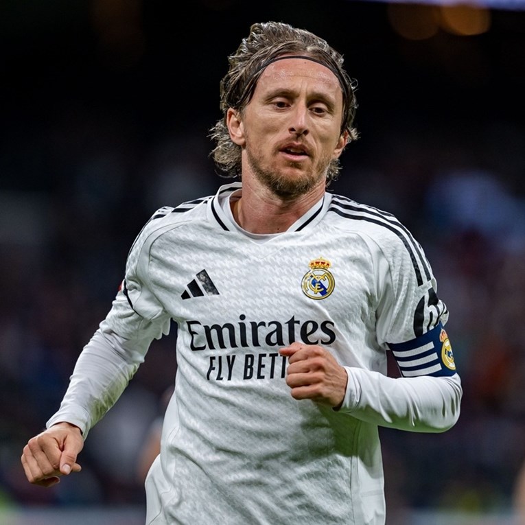 Španjolci: Modrićeva karijera u Realu je završena