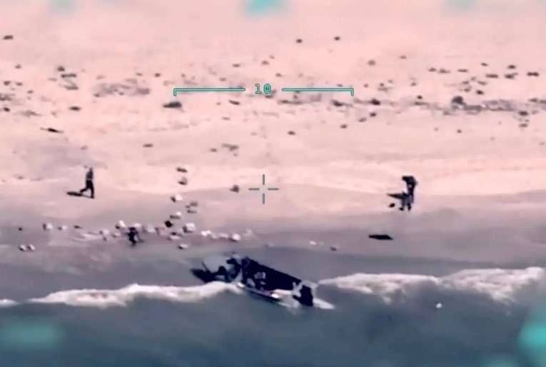 Ukrajinska mornarica uništila ruski gliser, spriječila iskrcavanje vojnika
