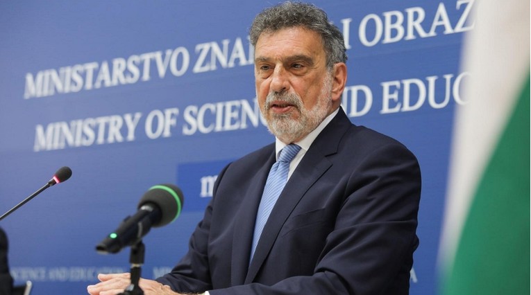 Fuchs na sastanku WHO-a održao izlaganje na temu nastave za vrijeme pandemije