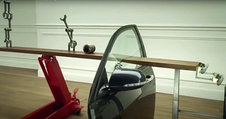 VIDEO Više ih ne rade ovako: Pogledajte jednu od najboljih auto reklama svih vremena