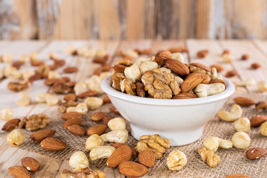 Koliko je zapravo zdravo pojesti šaku orašastih plodova dnevno?