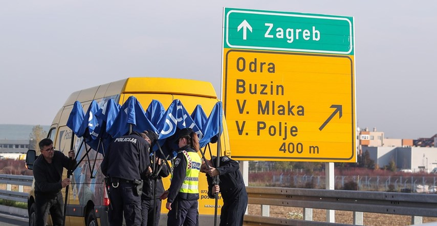 Na autocesti kod Zagreba umro poštar. Zaustavio je kombi, izašao i srušio se