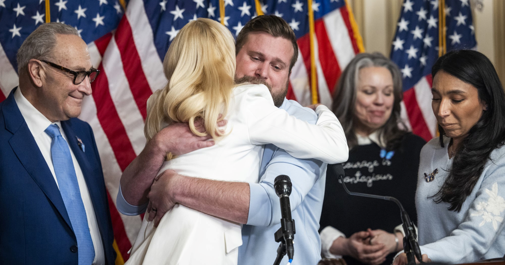 Epsteinova žrtva prozvala Trumpa: "Ne možemo prijeći preko ovoga"