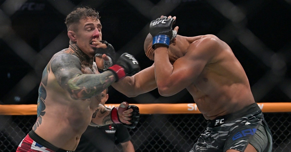 Usporena snimka pokazuje kako je stradao Aspinall i zašto je meč za titulu prekinut