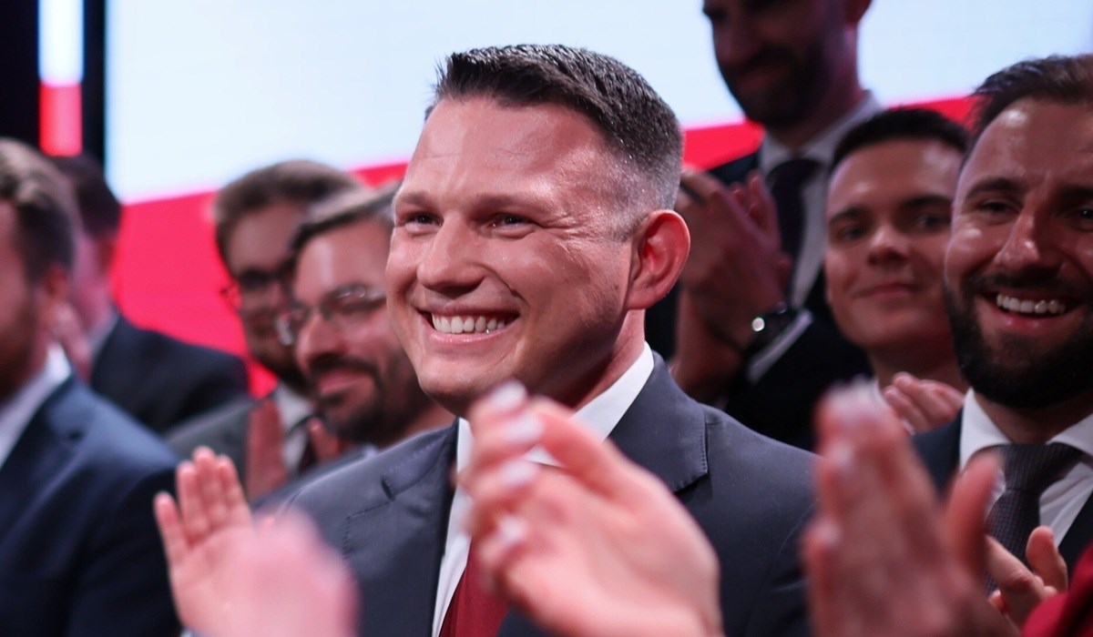 Poljska ekstremna desnica traži od predsjednika da mu prioritet bude Poljska